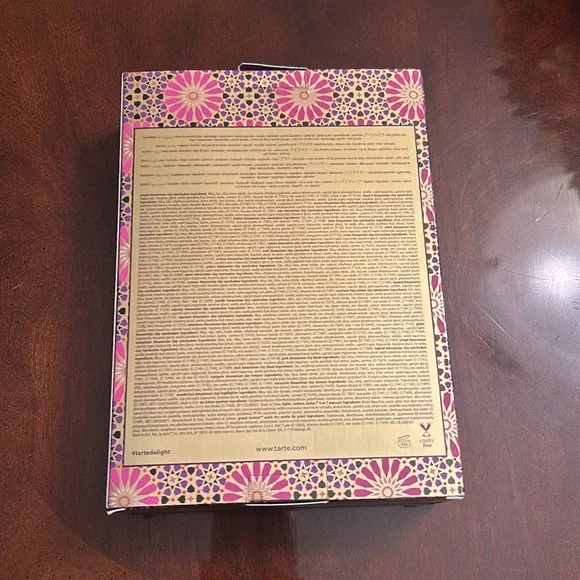 Tarte Treasure Box Collector’s set - Picture 8 of 8